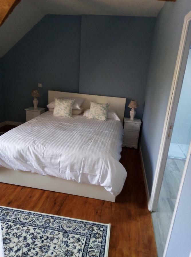Le Beauregard Bed and Breakfast Rânes Exteriör bild